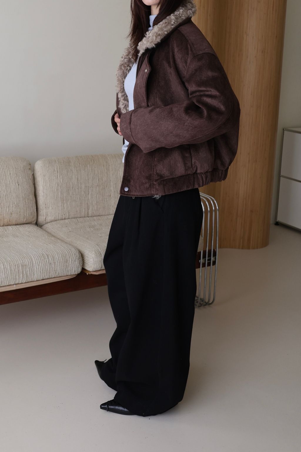 5AEA29B3-8113-4F19-BF77-442E3519BB81