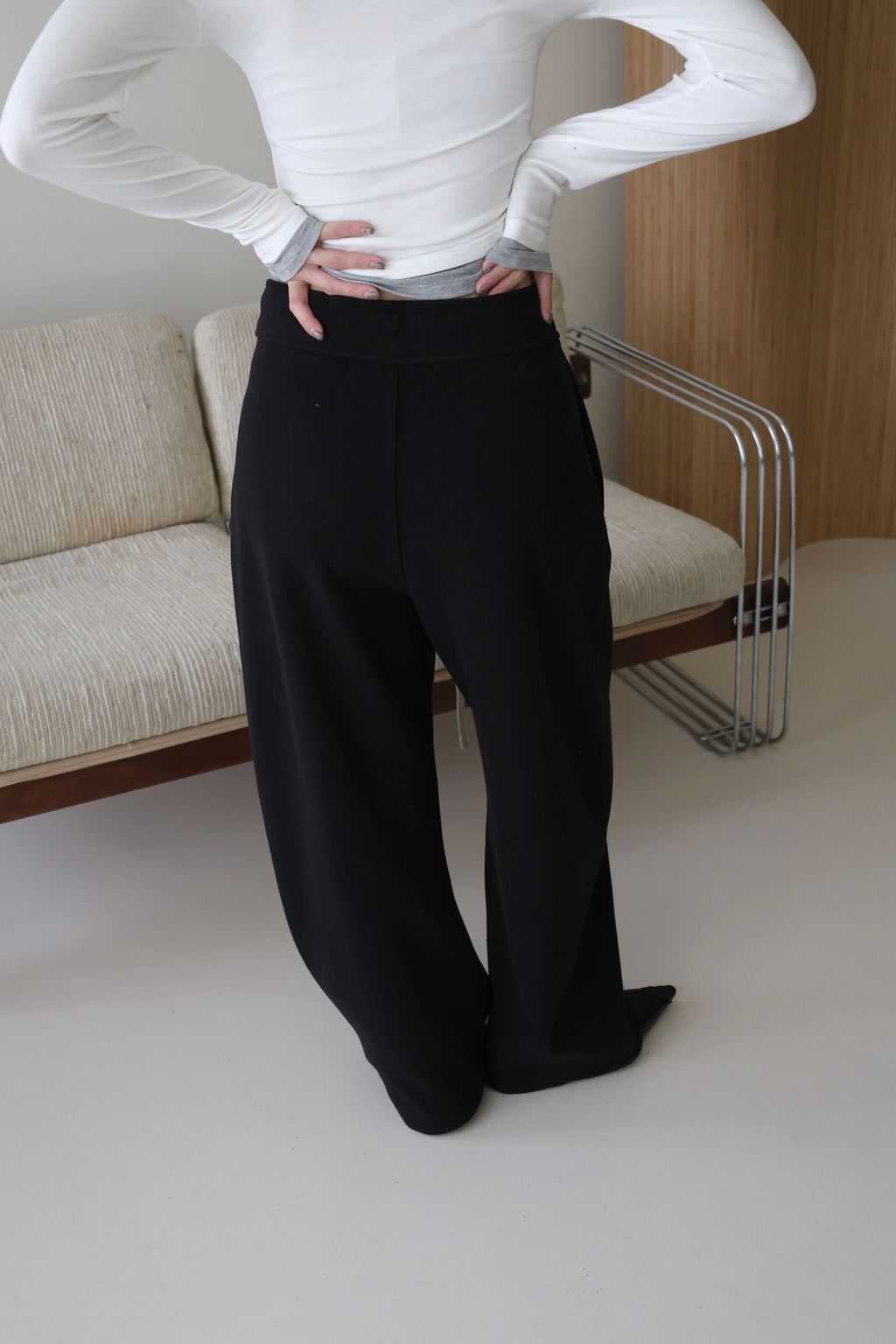 700FAB54-3D50-4F2D-8050-72DA99C1E7C5