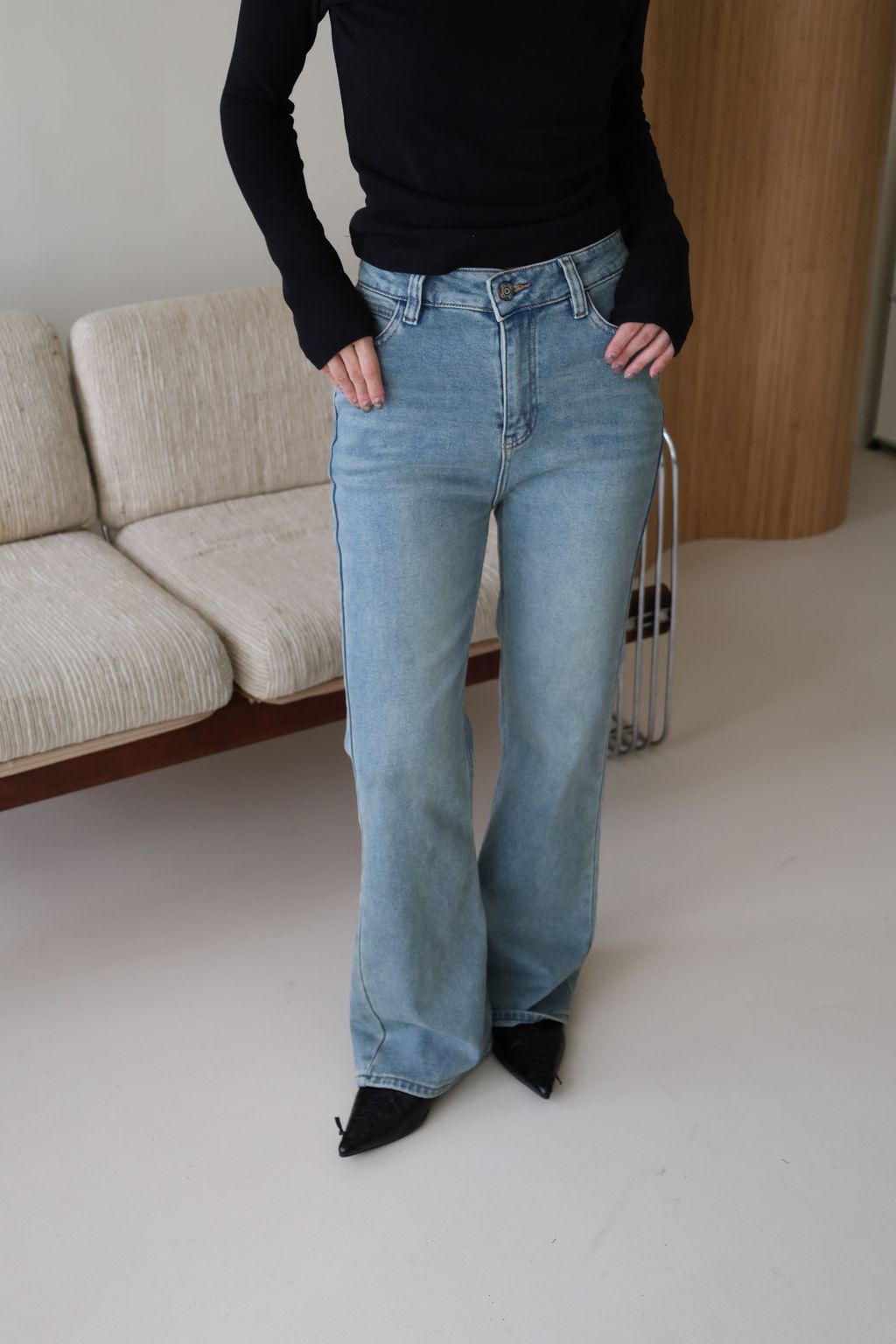 3AB8CD78-A126-4070-A5D2-680B6BDBB3EB