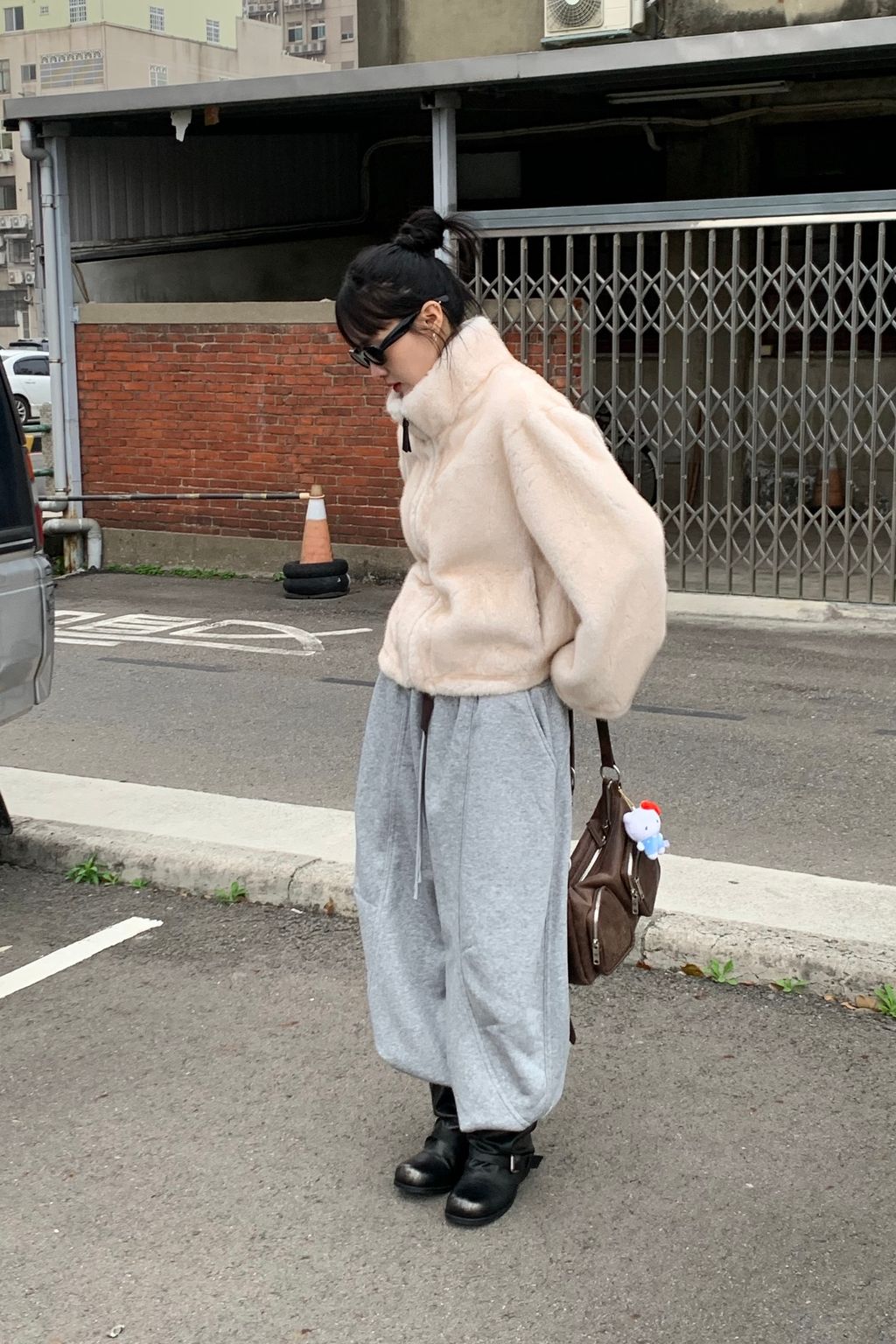 B541B30C-B553-48C5-BAF6-4639C9612B63