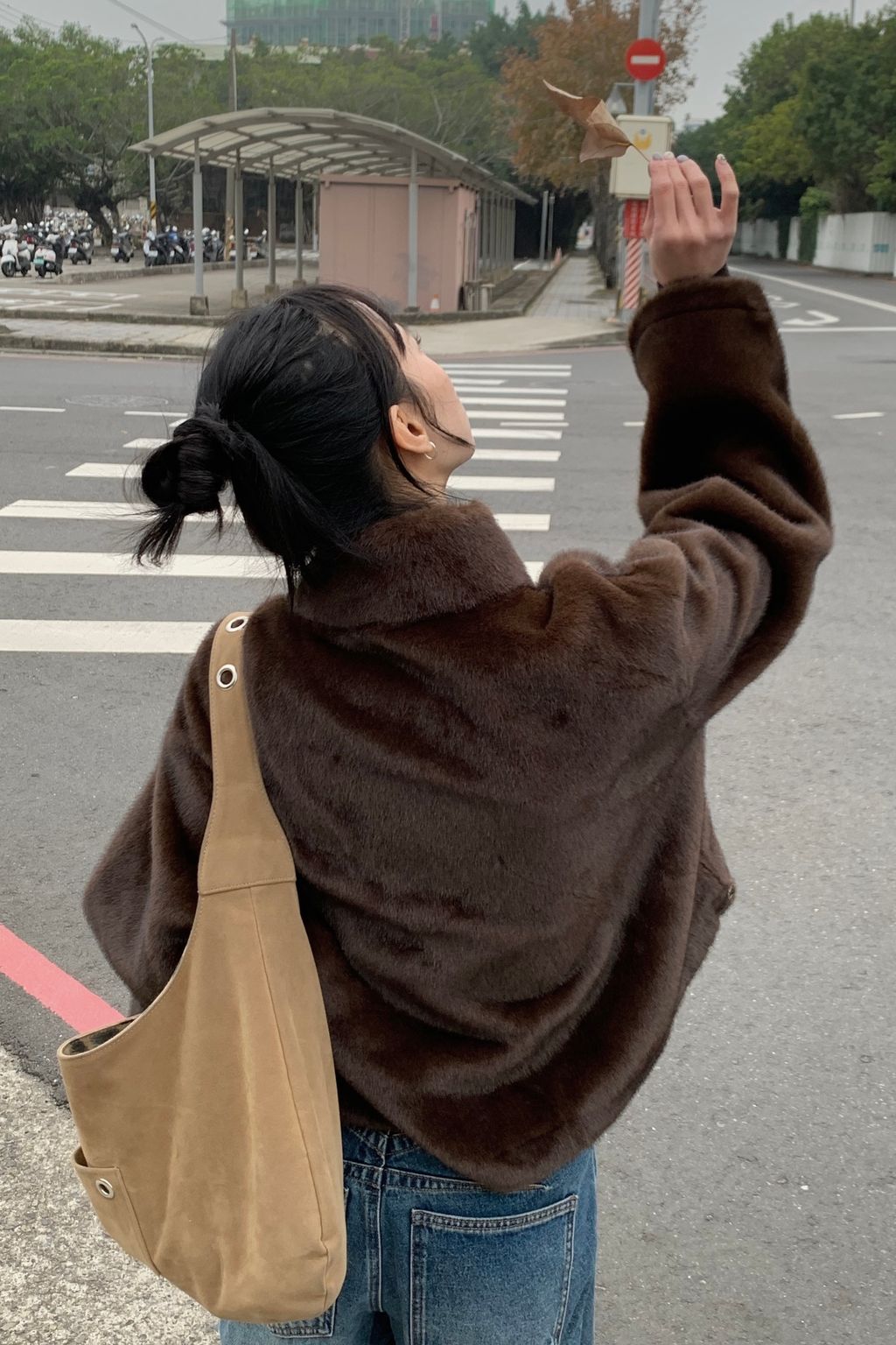 361336DC-C167-4496-AD6D-B2CB2AE92BFC