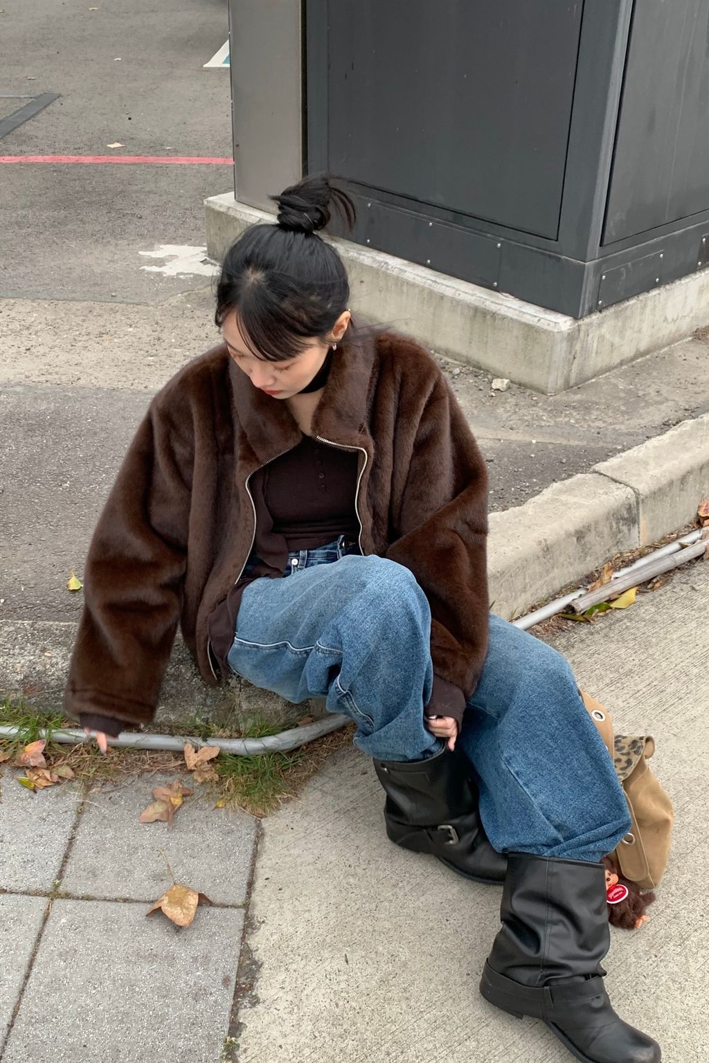 3C8F5C0B-8A83-4648-98AA-65DA980276AD