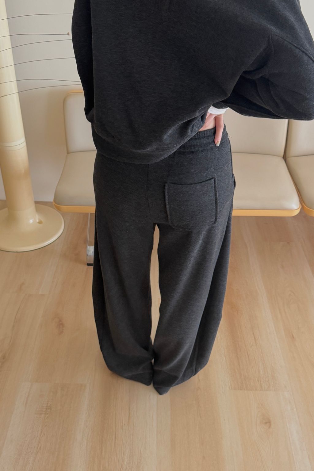 878E6360-6BBC-4F08-A84F-93470BA6EEA5