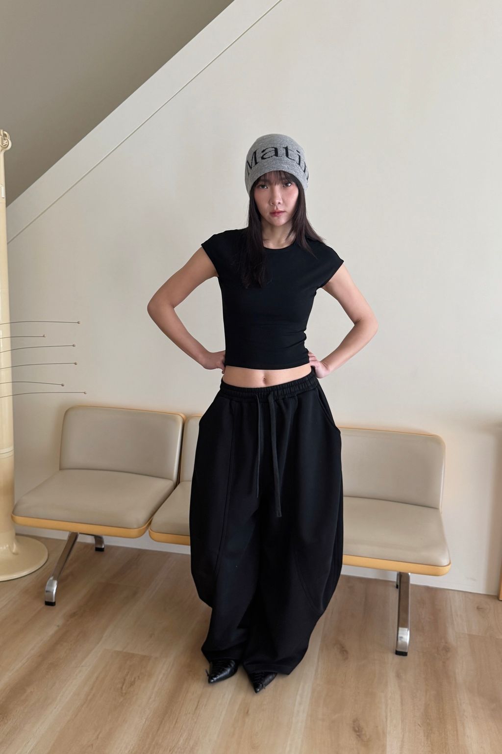 19716053-3925-46E0-874F-F2A887EF38A4