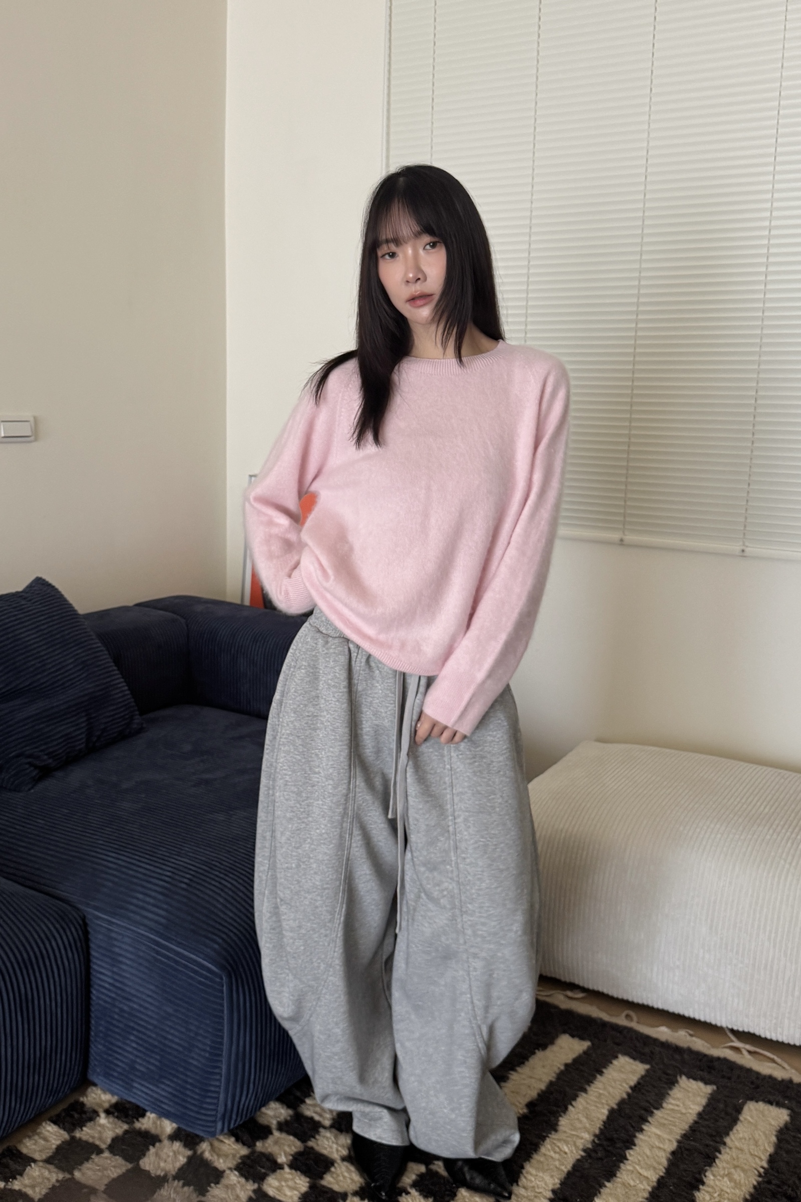 49E987D4-E123-46FA-8F32-D2CF76EBAF1E 2