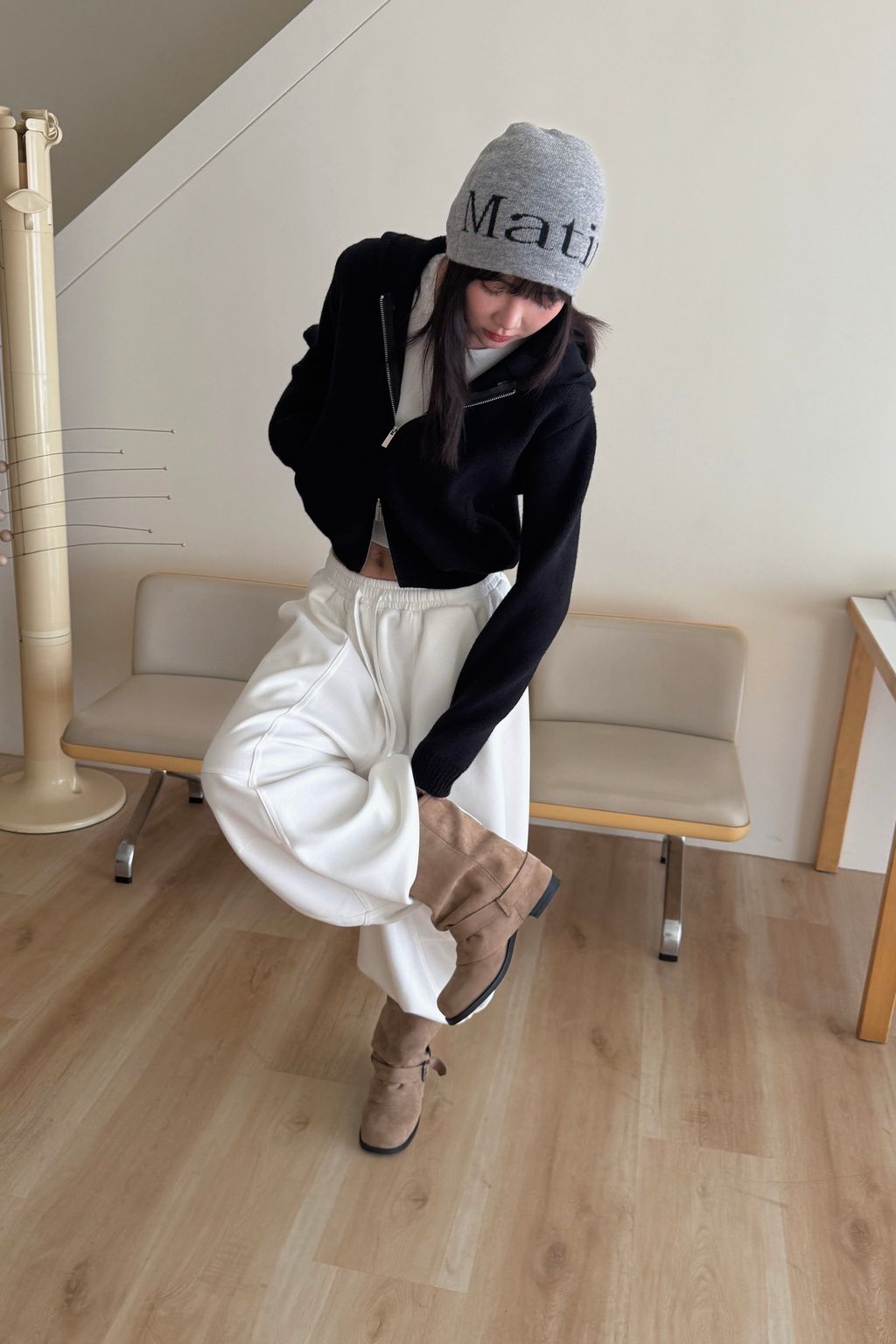 BD4FBAB5-9932-48FA-BDAA-66907297F86F