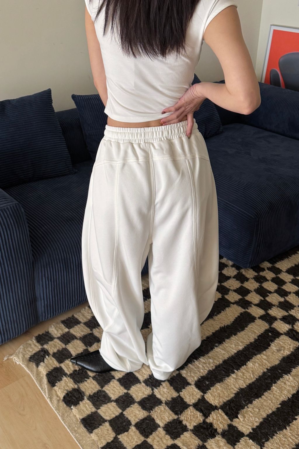 3B726649-D4DC-41E3-B3F4-5310C911BD12