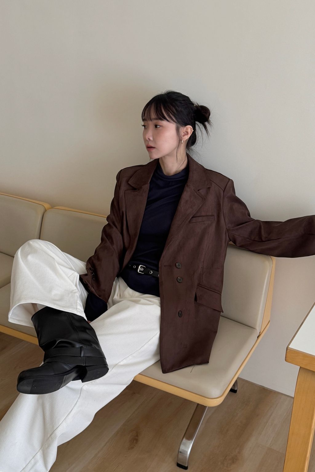 08F05DD4-FC43-4BCD-8A9D-4996CDBA7A6D 2