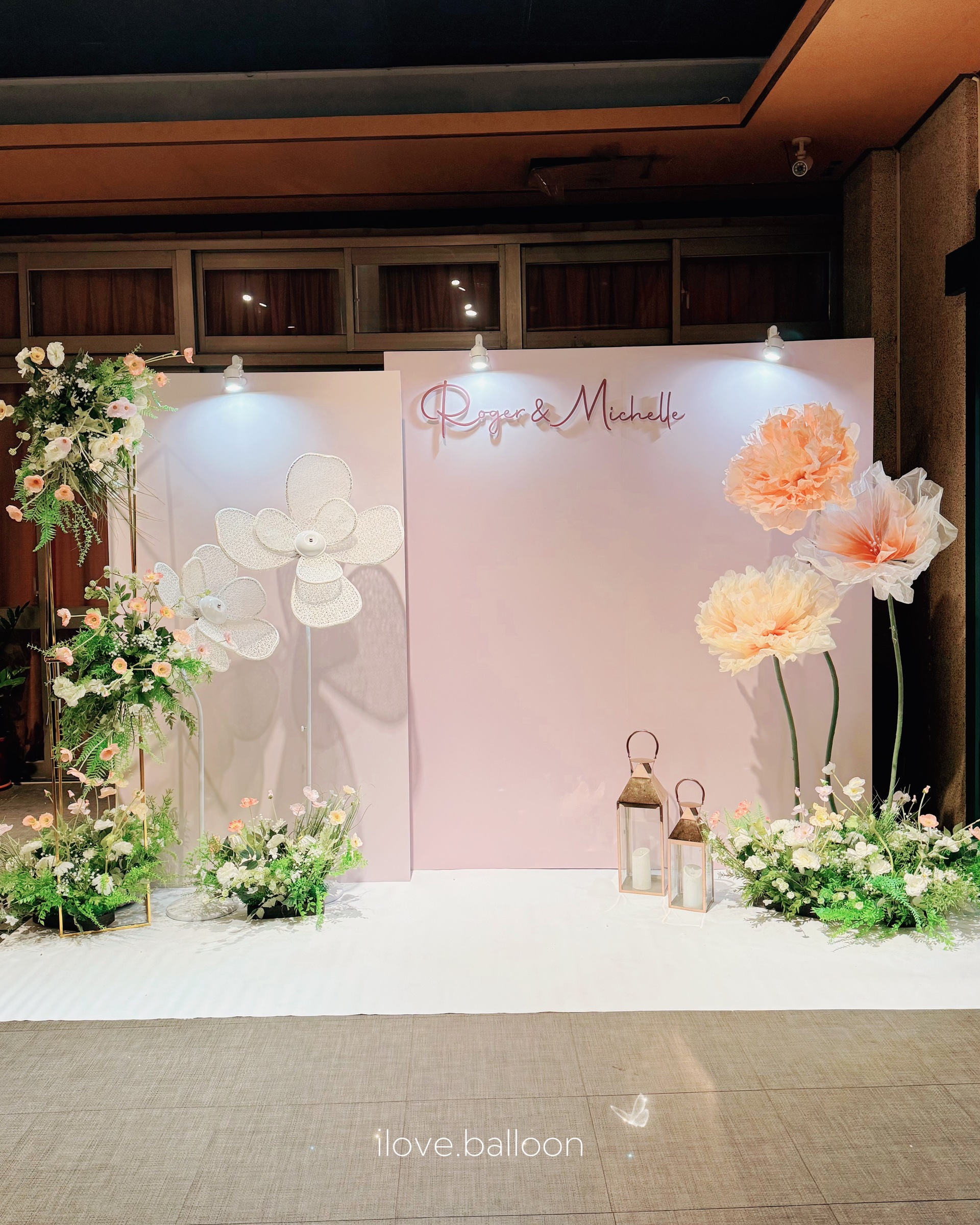 EE052ED1-1DE9-4213-9B63-410205C7492F