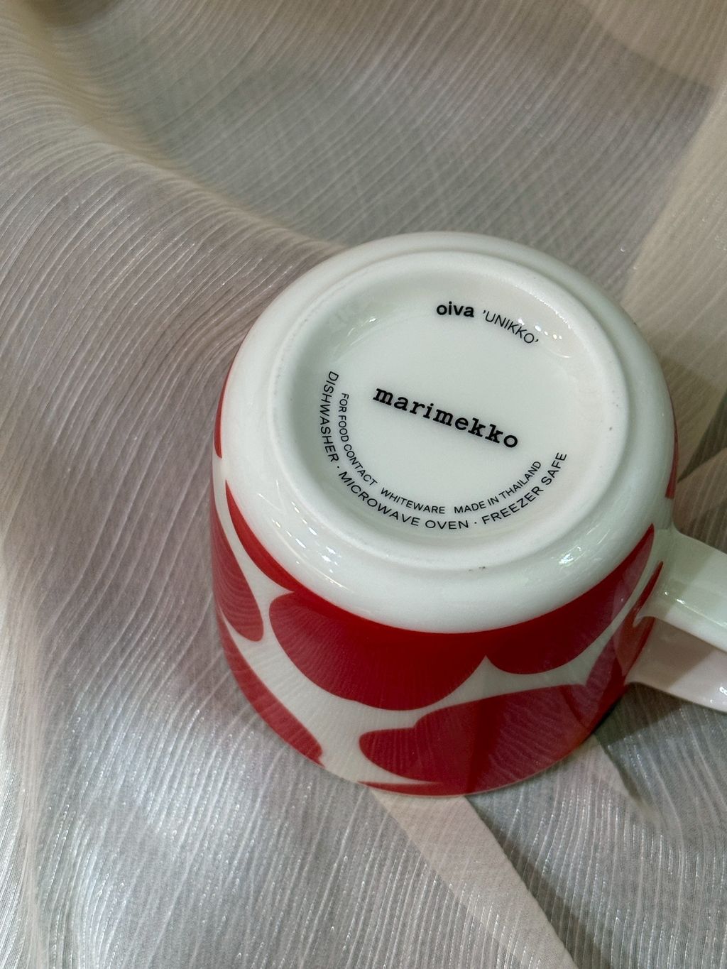 5B87AE73-9D28-4D1E-B009-0BD5B750FD7E