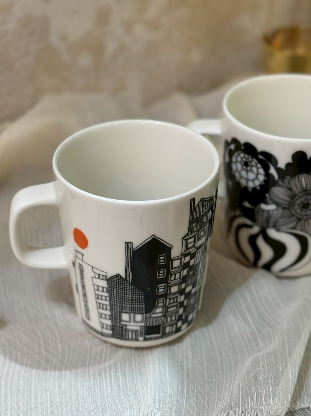 F6421497-8902-444B-A166-B35E0B7B7800