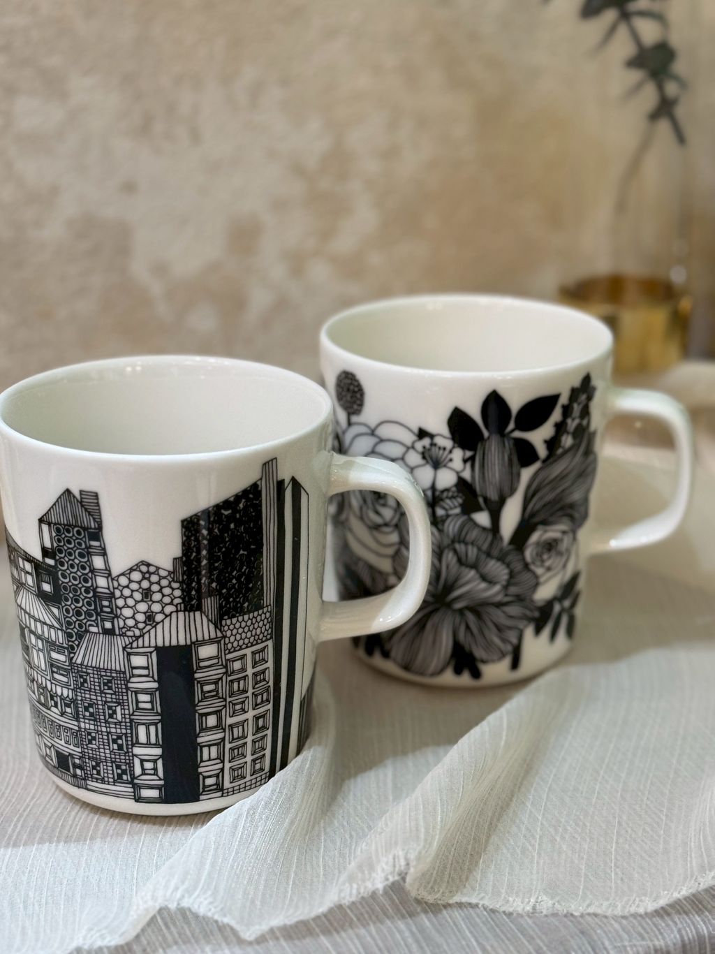 06D61CDA-C51D-4F57-877D-0815446F2D54