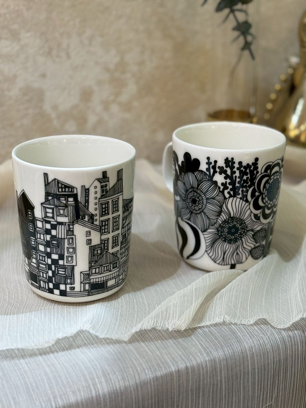 CBB12D88-E7C4-4B1E-BFA1-3E508EF014F6