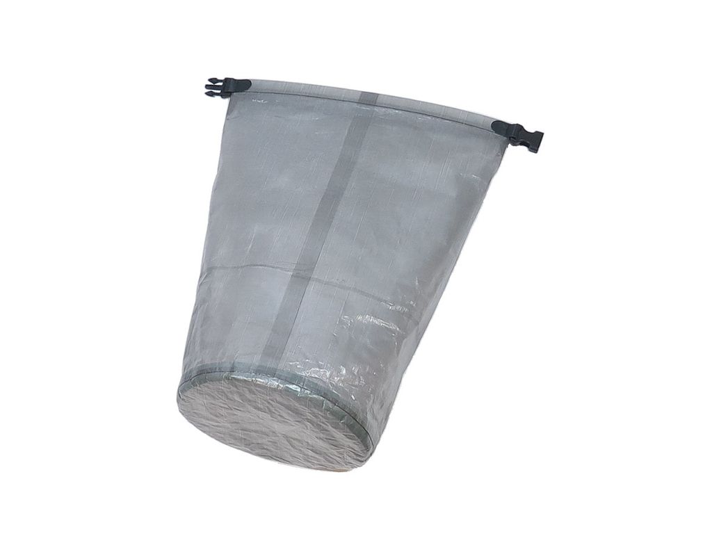 DYNEEMA® Cuben Fiber *Dry sack 8.1 / 10L 抗水壓10,000mm防水乾燥袋 果芮戶外工作室
