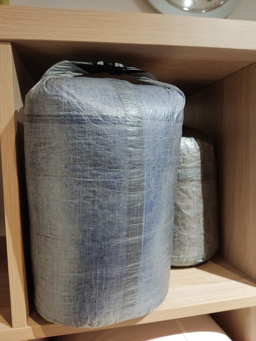 DYNEEMA® Cuben Fiber *Dry sack 8.1 / 10L 抗水壓10,000mm防水乾燥袋 果芮戶外工作室