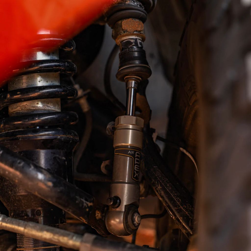 tw-11134207-81ztj-mi9ngvtb6ex2ee