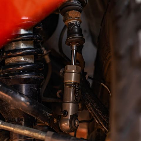 tw-11134207-81ztj-mi9ngvtb6ex2ee