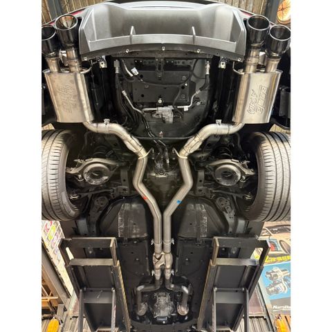 tw-11134207-820li-mkke9bfkkxs564