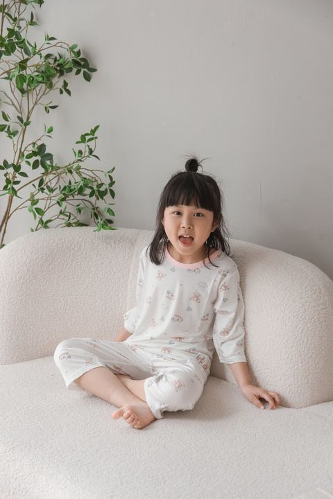 LINE_ALBUM_115春夏形象照_260508_6