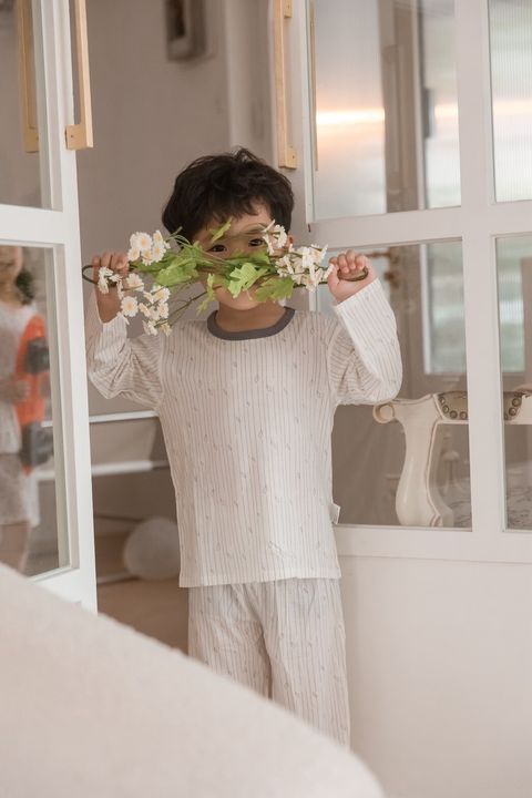 LINE_ALBUM_115春夏形象照_260508_22