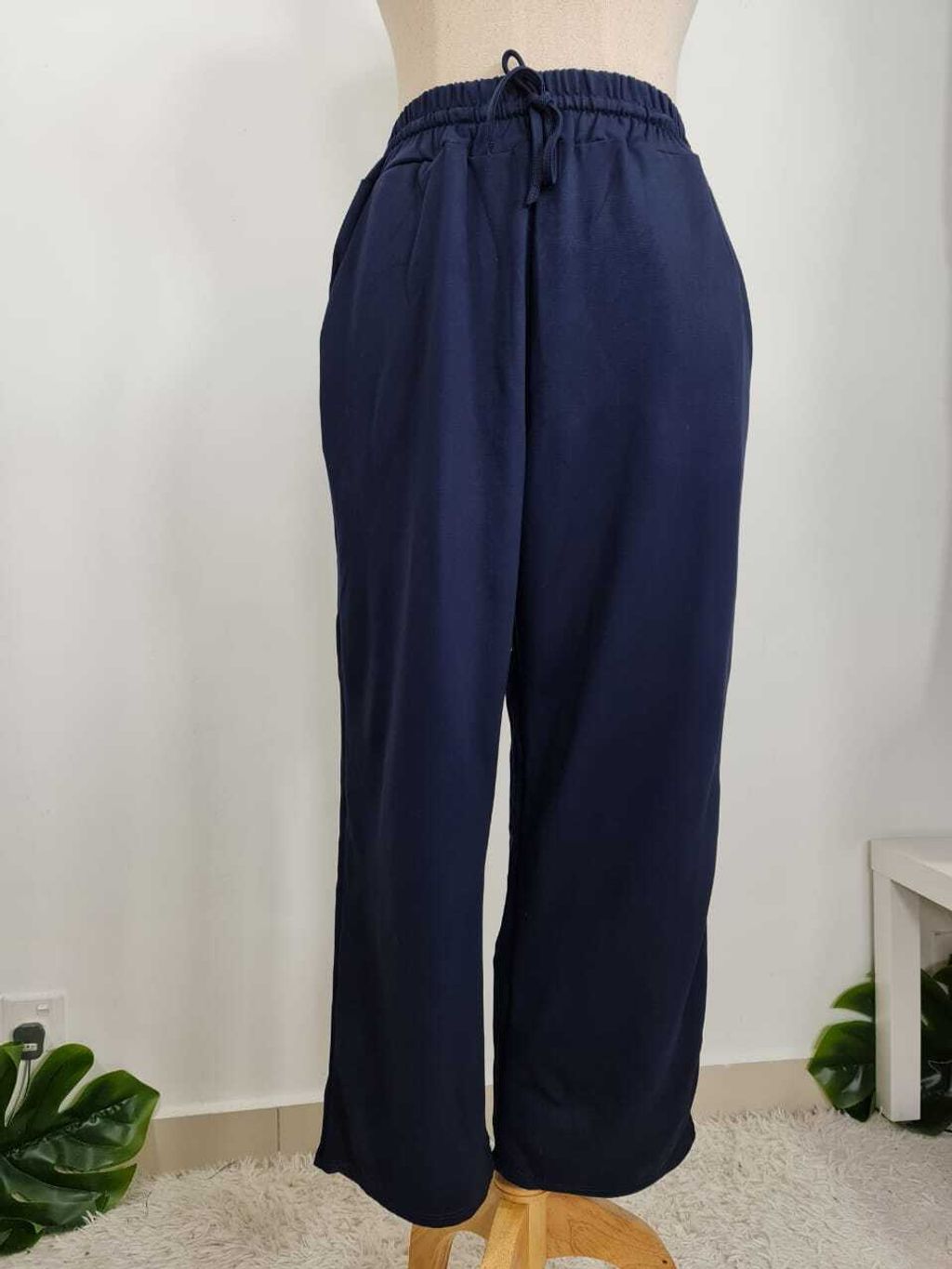 2f506078-d9d2-46a6-be16-a15b19fbb367