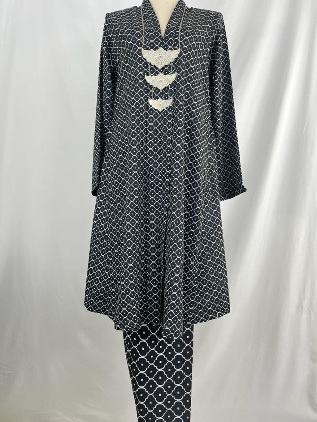 9e7f3d19-e1cf-4e43-b689-84ec50bd43e4-1708511232042