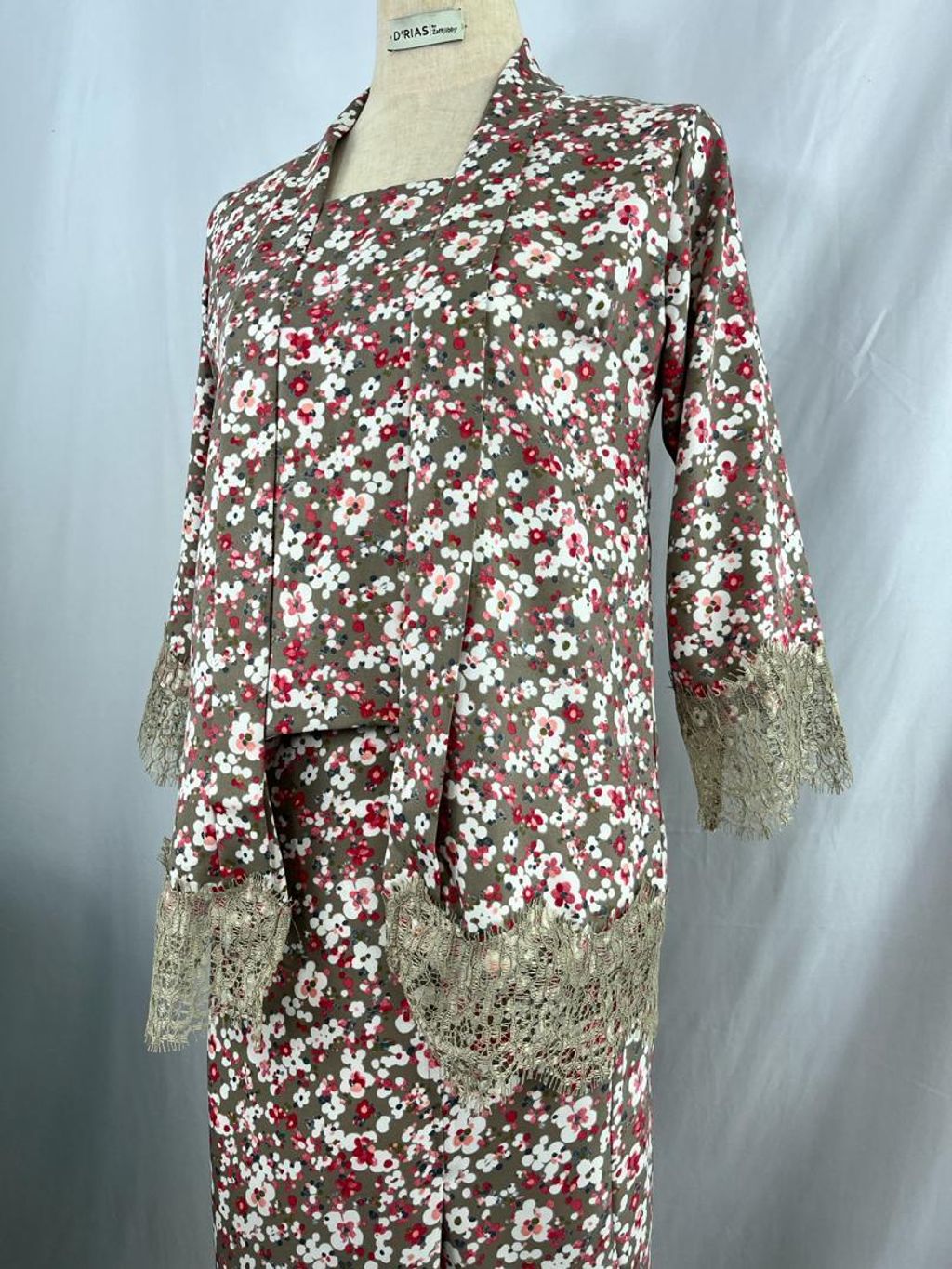 3afada5e-b7ca-4b38-8009-6c74fb3fd9a7