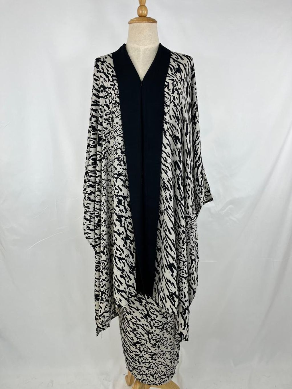 WhatsApp Image 2024-11-05 at 16.04.52 (3)