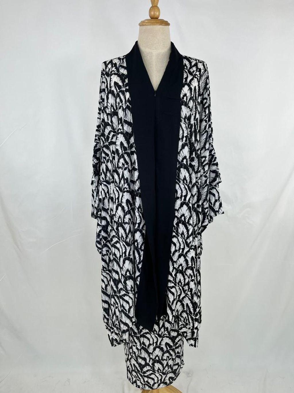 WhatsApp Image 2024-11-05 at 16.04.53 (4)