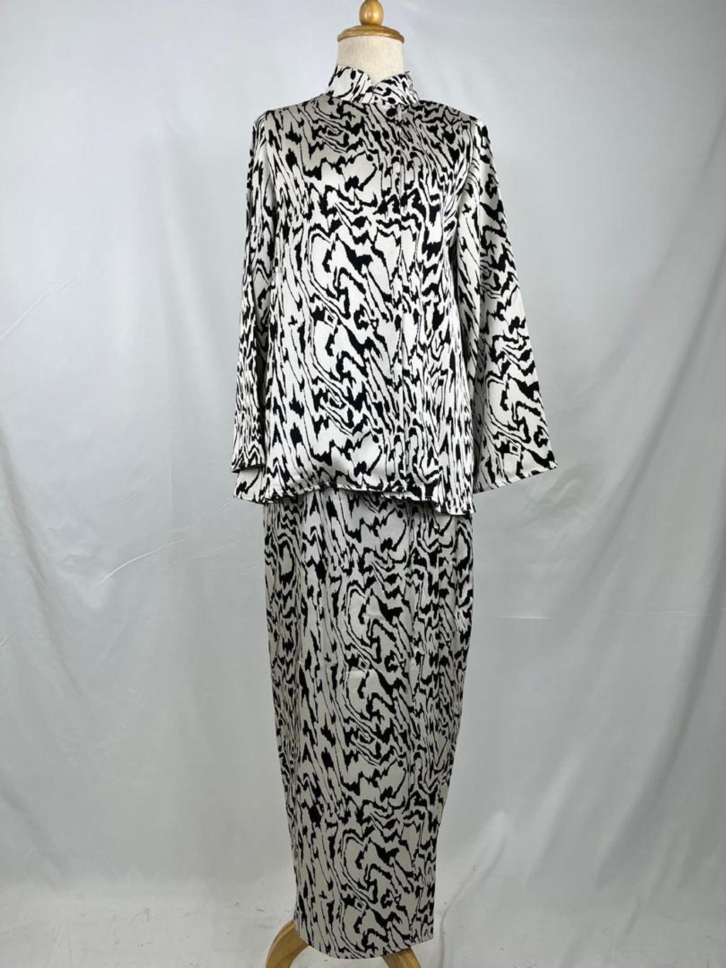 WhatsApp Image 2024-11-28 at 13.04.56