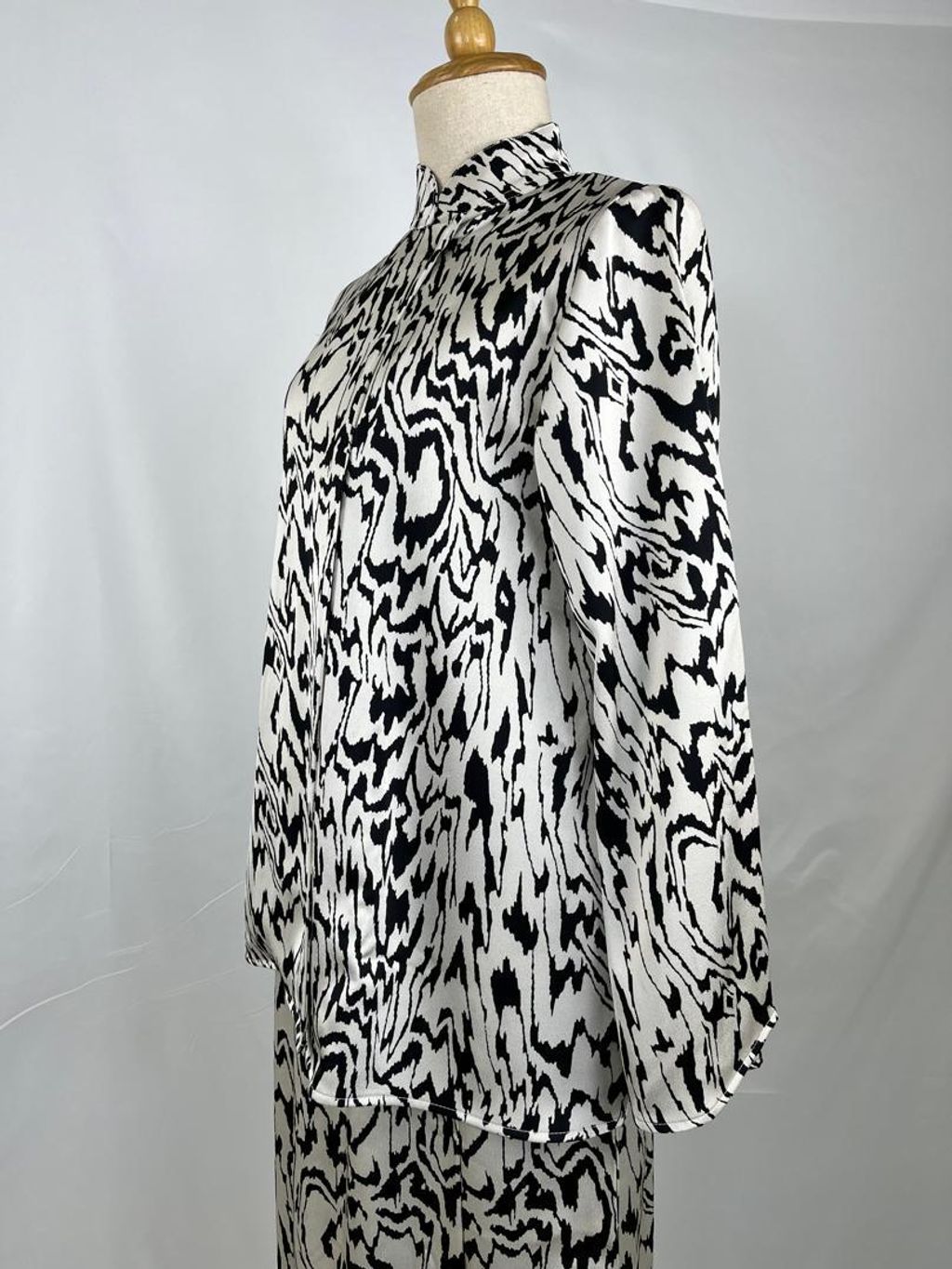 WhatsApp Image 2024-11-28 at 13.04.56 (1)