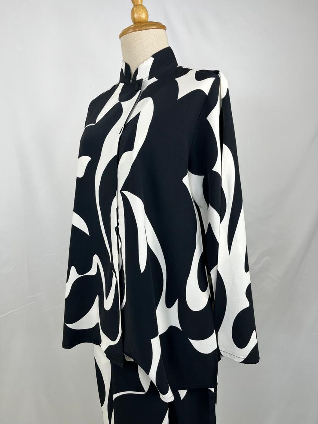 WhatsApp Image 2024-11-28 at 13.04.57 (2)