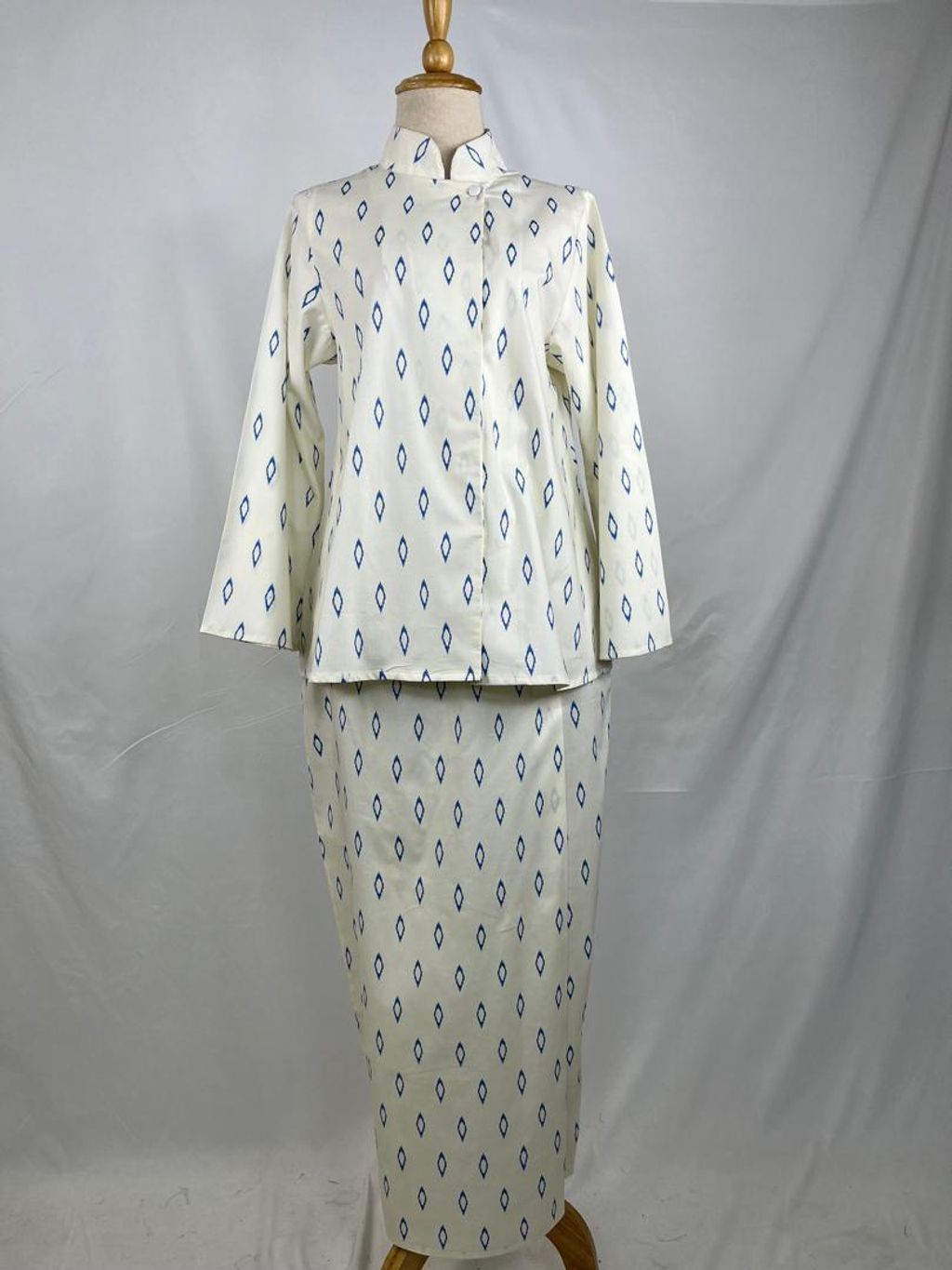 WhatsApp Image 2024-11-28 at 13.04.57