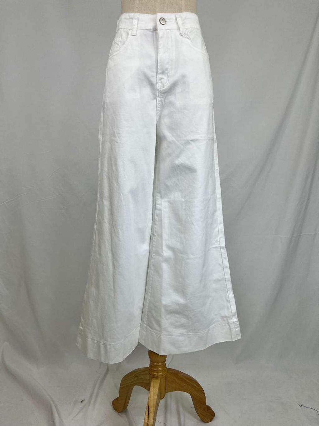 WhatsApp Image 2025-01-01 at 15.10.52 (1)