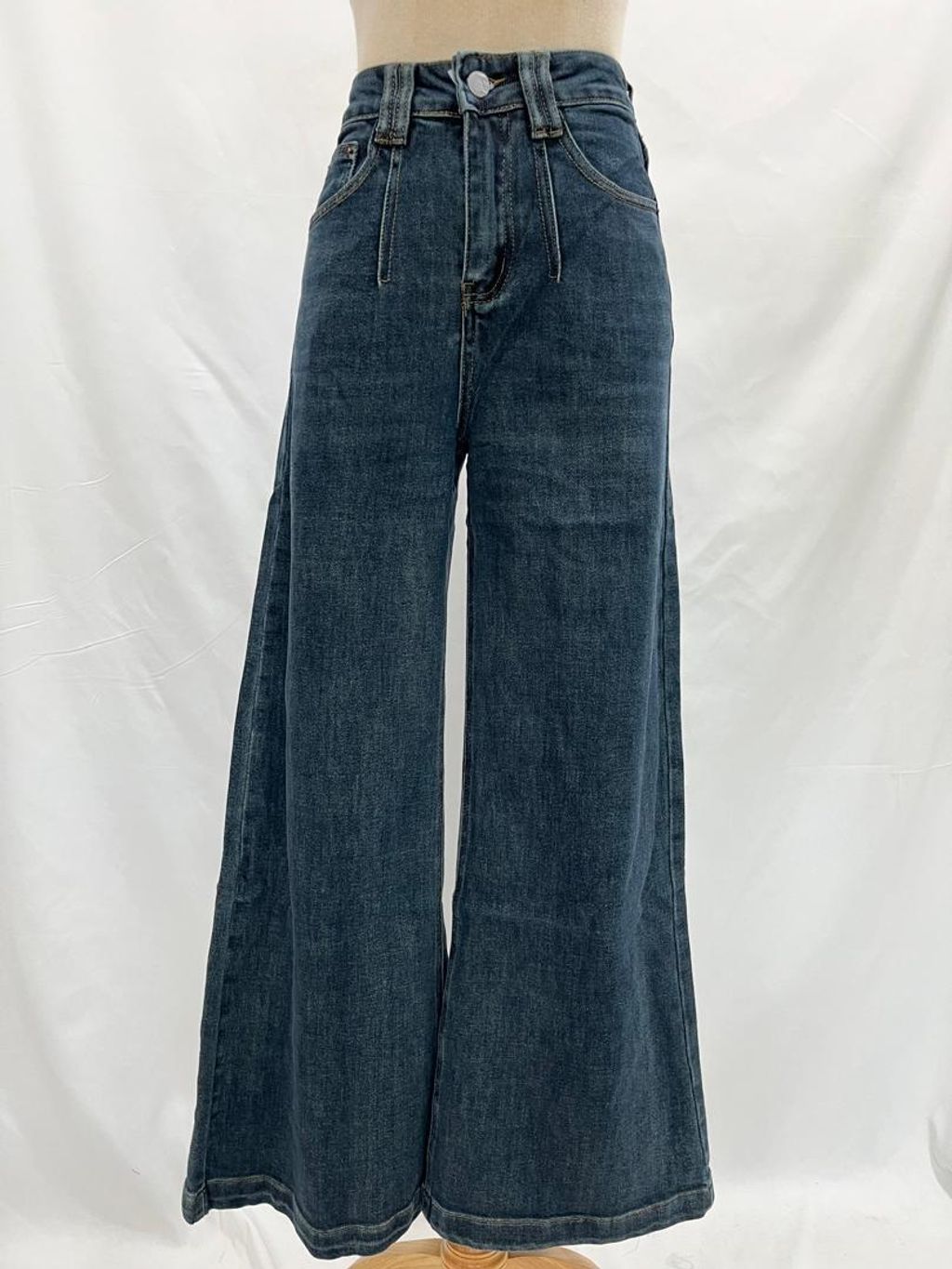 WhatsApp Image 2025-02-21 at 16.43.50