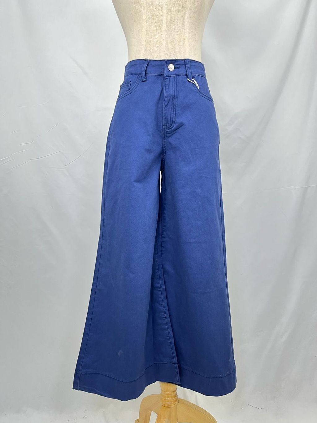 WhatsApp Image 2025-03-27 at 17.30.32