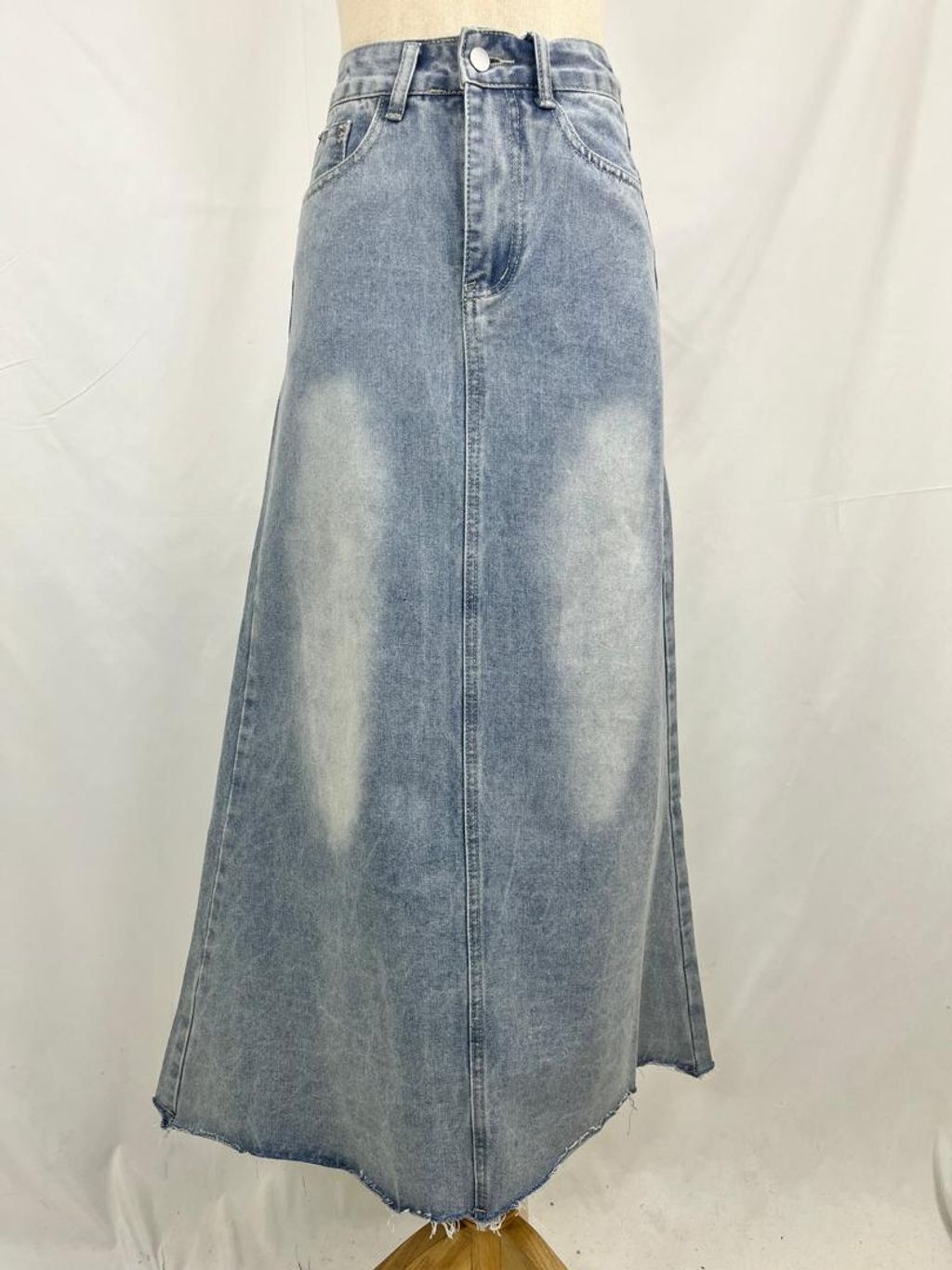 WhatsApp Image 2025-05-28 at 13.37.07 (1)