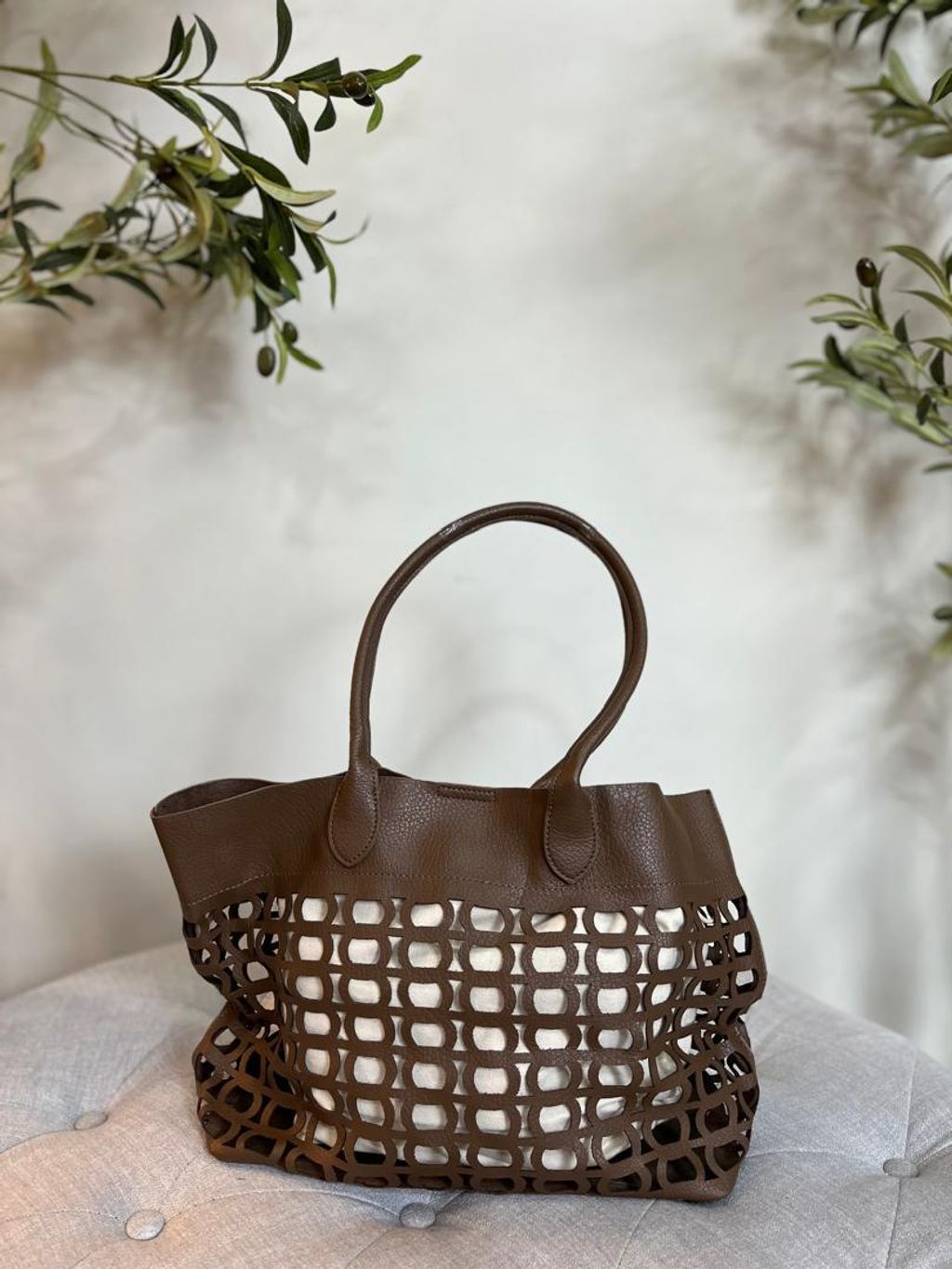 WhatsApp Image 2025-11-02 at 14.41.52 (2)