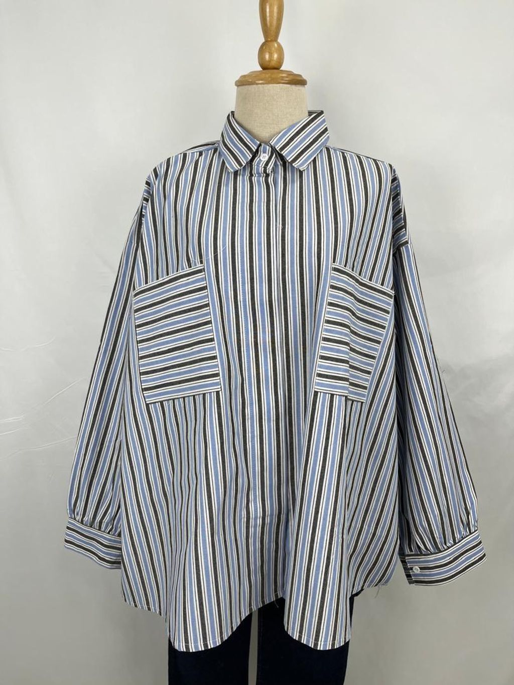 WhatsApp Image 2025-10-24 at 1.14.30 PM (4)