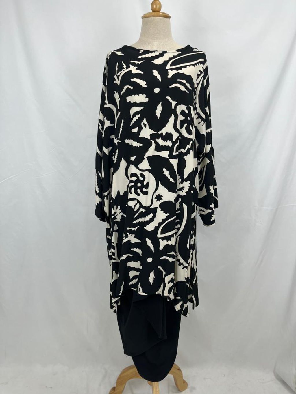 WhatsApp Image 2025-12-17 at 15.38.14