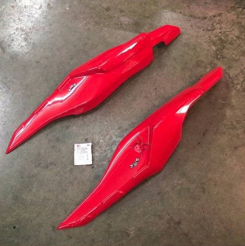 Sporty Rear Body Fairings-RED.png