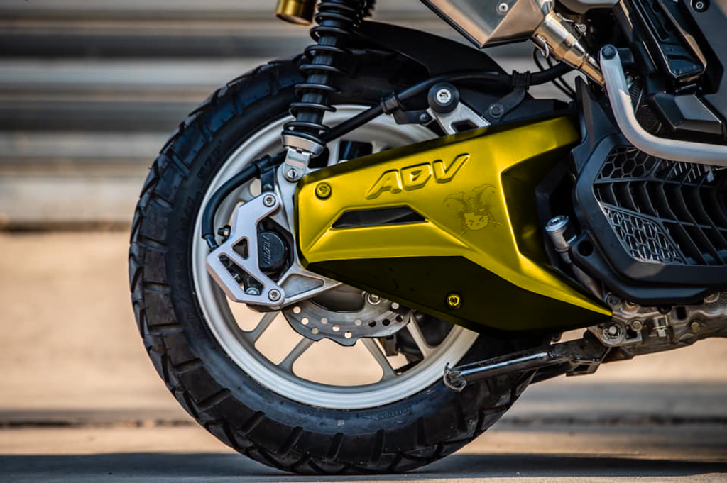 AsurA ADV150 Sporty Rear Swing Arm Cover - Yellow.png