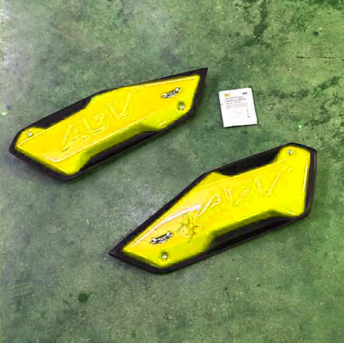 BumbleBee-Yellow-Sporty ADV Side Panels.png