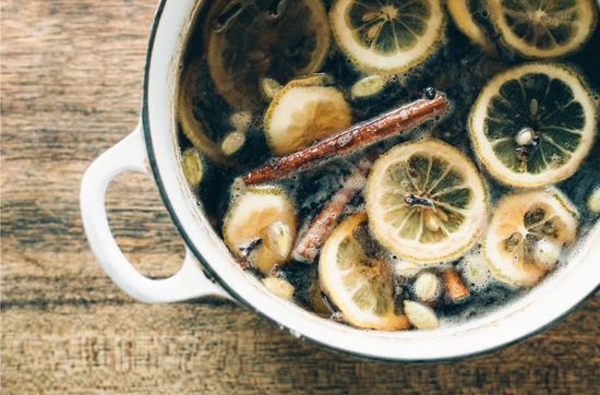 みずのした postcard | Milkbar Bookstore