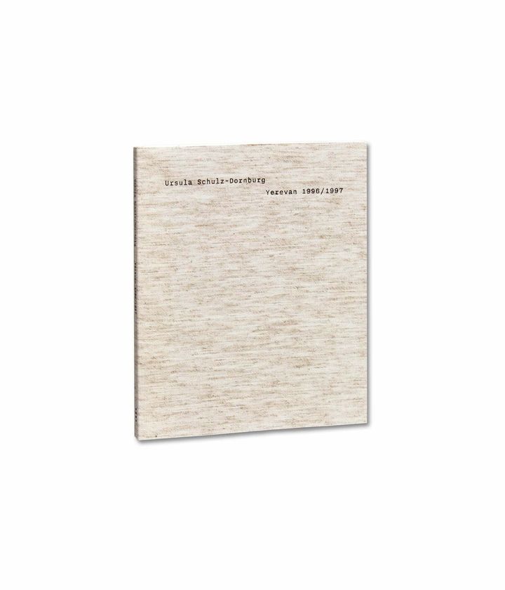 cover305_1600x.jpg
