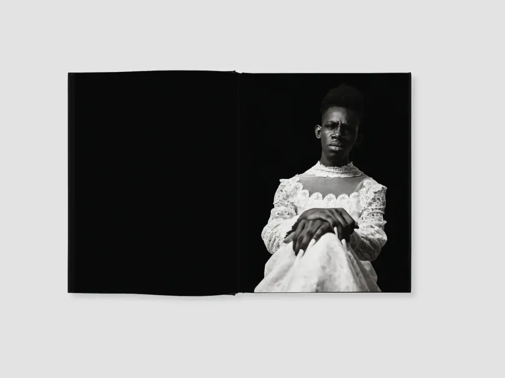 Eric_Hart_Jr_Spread_03