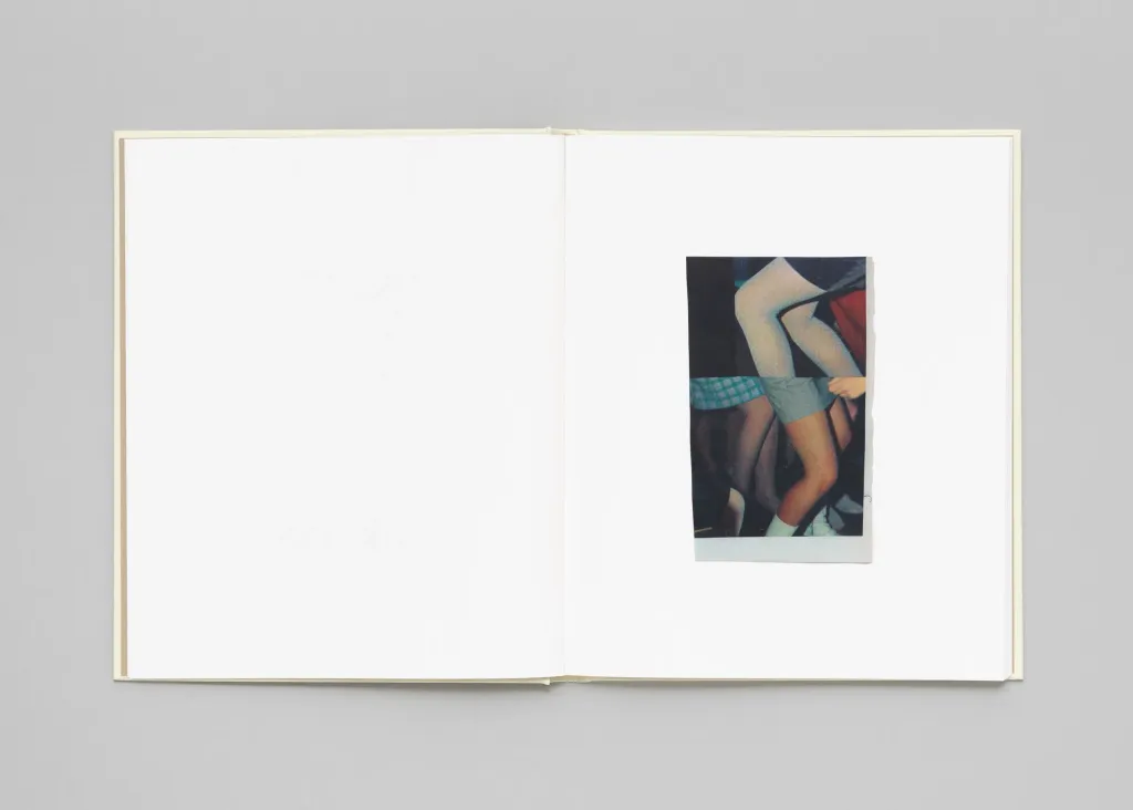 LM-Katrien-De-Blauwer-Old-Sweater-Gets-New-Uses-05