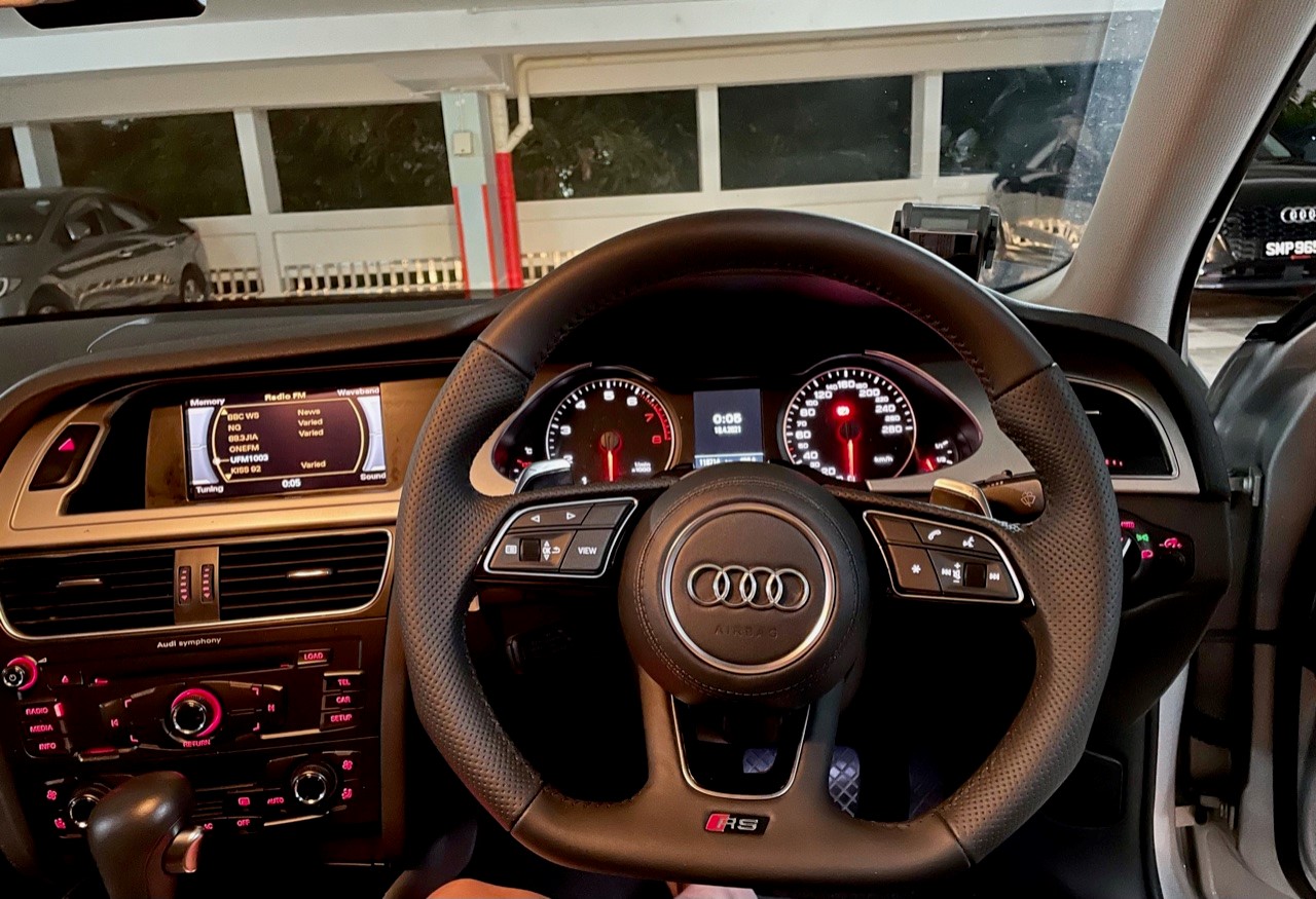Modhub Steering Wheels - Audi A4 B8
