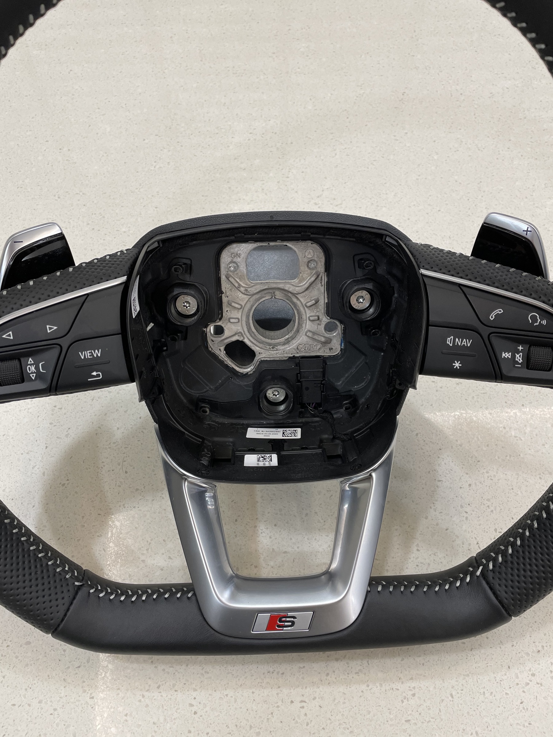 Audi A4 B9/ B9.5 Q7/ Q8 4M Flat Bottom Steering Wheel – Modhub Steering  Wheels