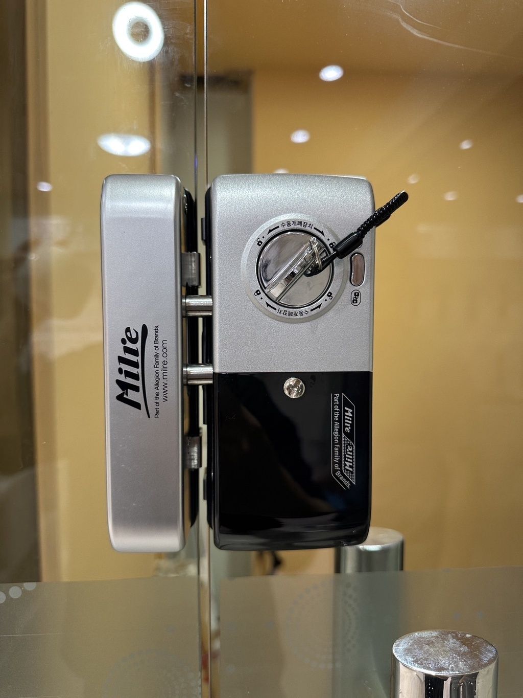 sg-11134202-22110-zugp220dmyjv89